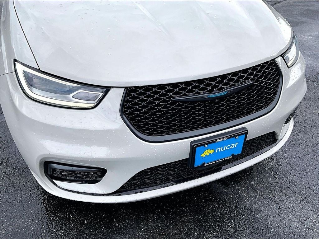 2021 Chrysler Pacifica Hybrid Touring