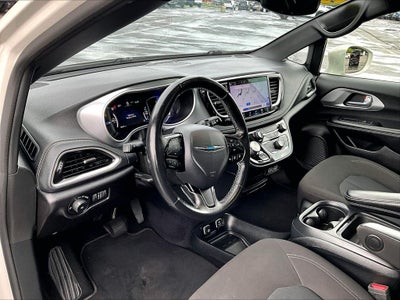 2021 Chrysler Pacifica Hybrid Touring