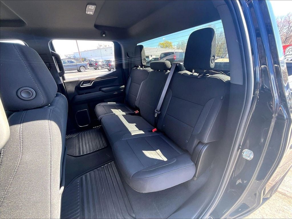 2025 Chevrolet Silverado 1500 LT LT1
