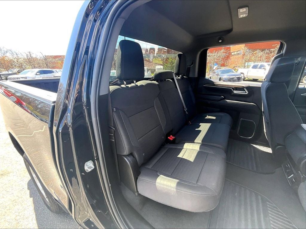 2025 Chevrolet Silverado 1500 LT LT1