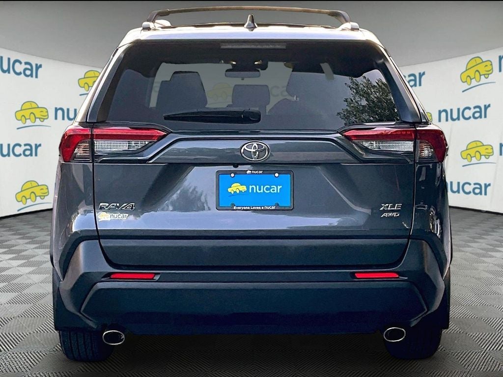 2023 Toyota RAV4 XLE