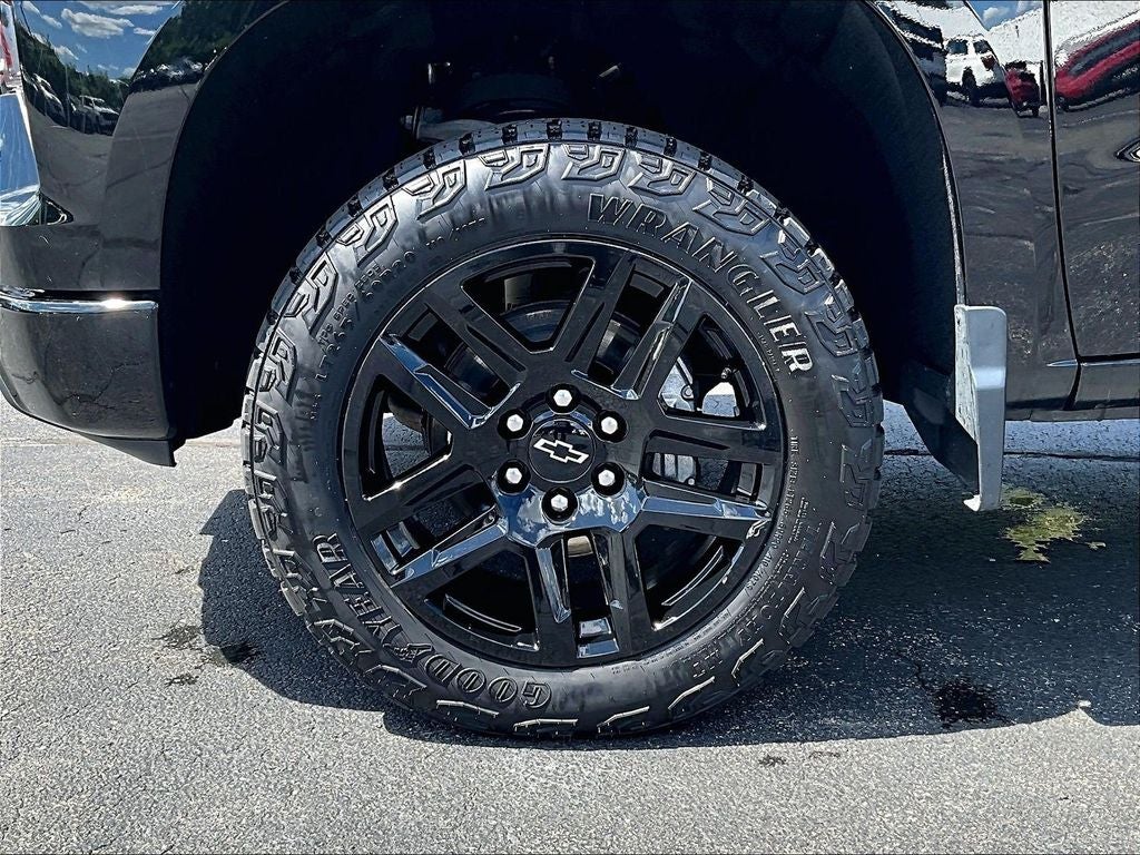 2023 Chevrolet Silverado 1500 Custom Trail Boss