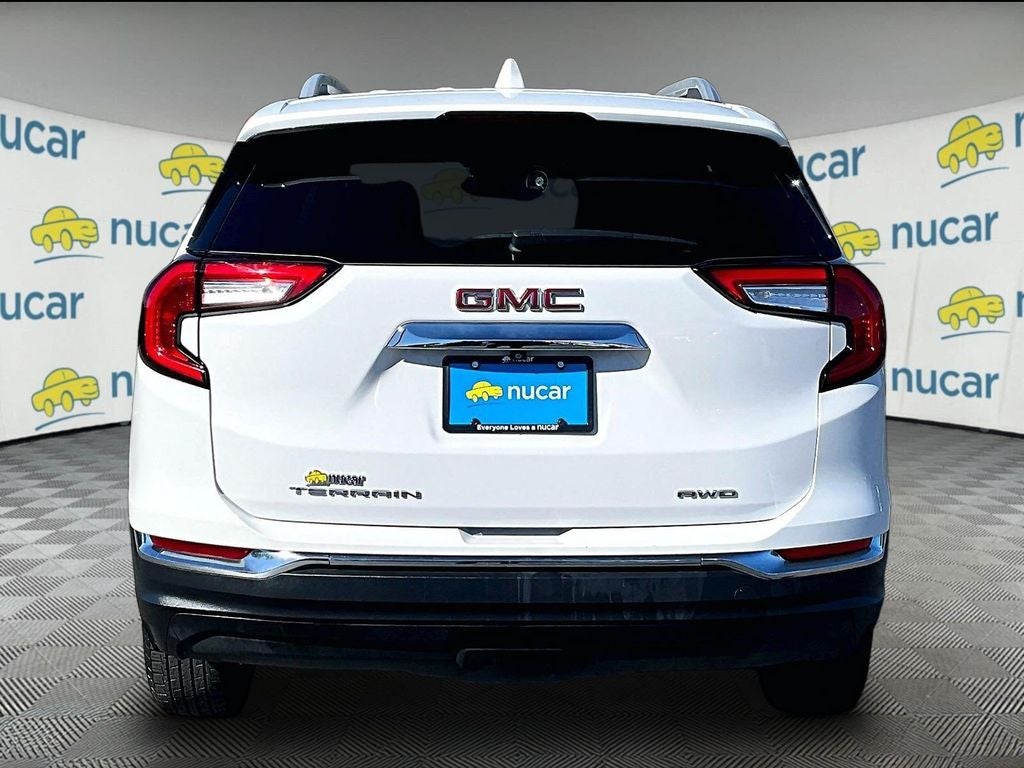 2024 GMC Terrain SLT