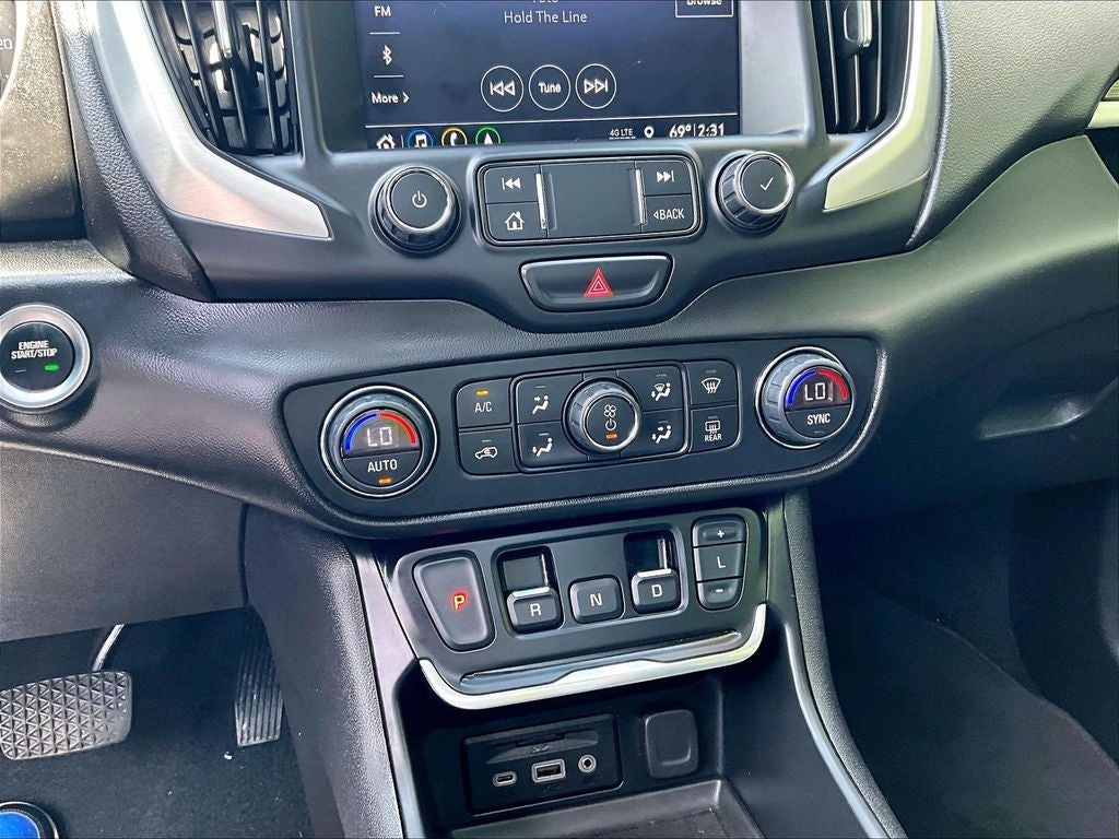 2020 GMC Terrain SLT