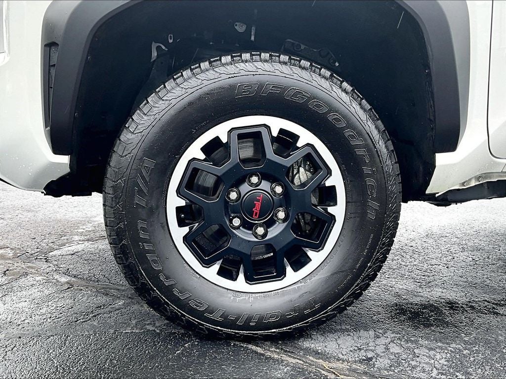 2025 Toyota Tacoma TRD Off-Road