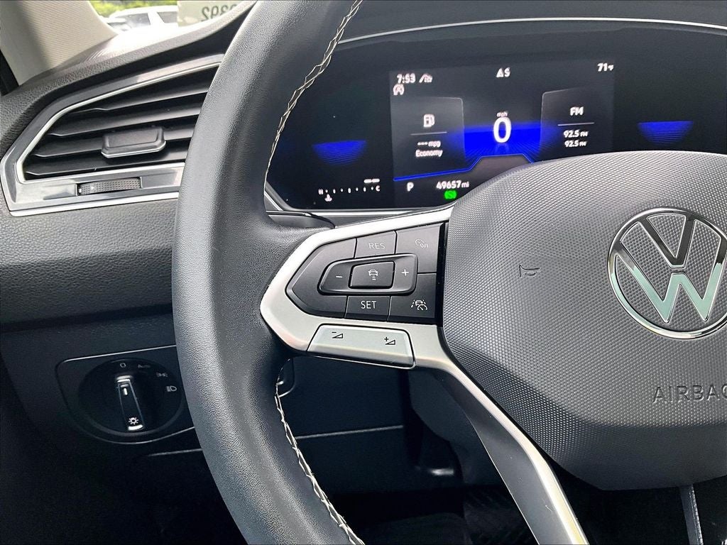 2023 Volkswagen Tiguan 2.0T SE