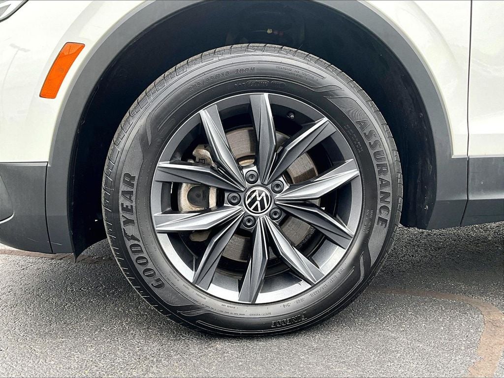 2023 Volkswagen Tiguan 2.0T SE