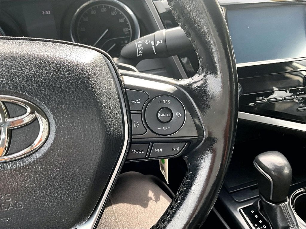 2019 Toyota Camry SE