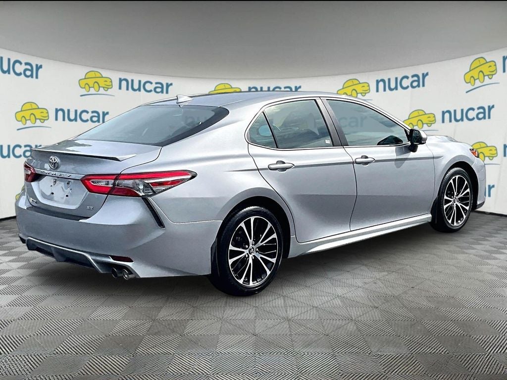 2019 Toyota Camry SE