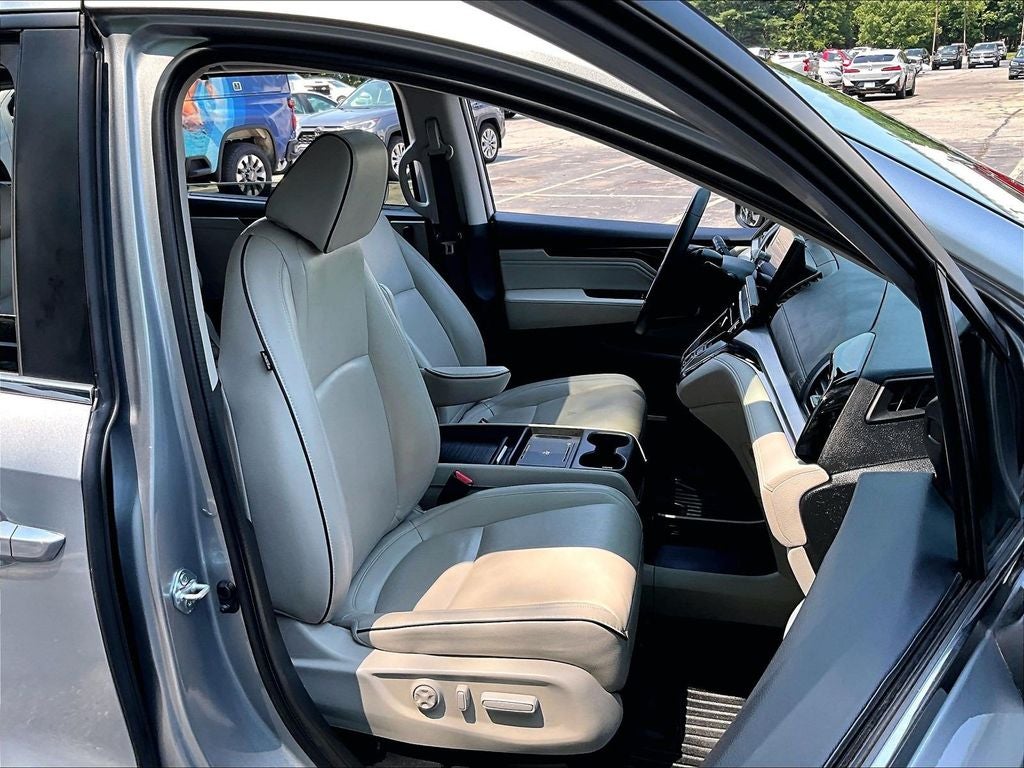 2025 Honda Odyssey Touring