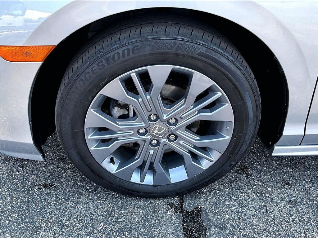 2025 Honda Odyssey Touring