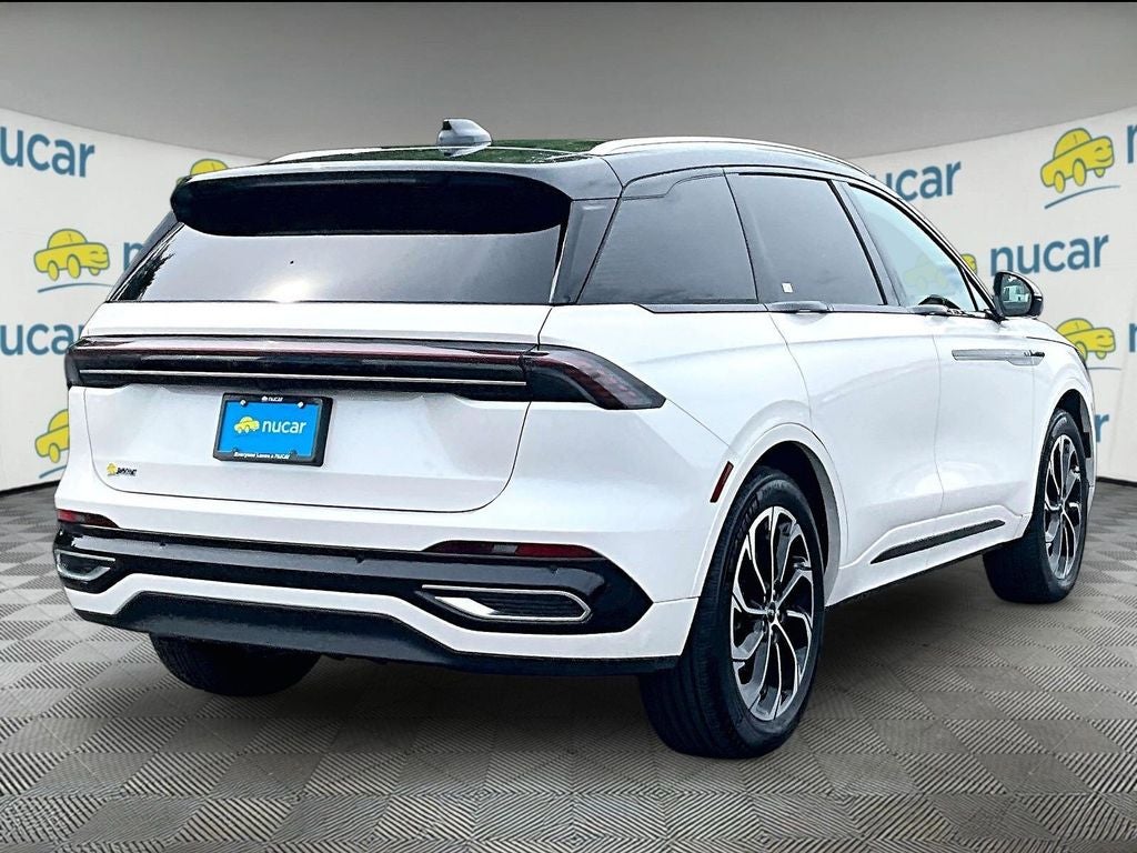 2025 Lincoln Nautilus Reserve