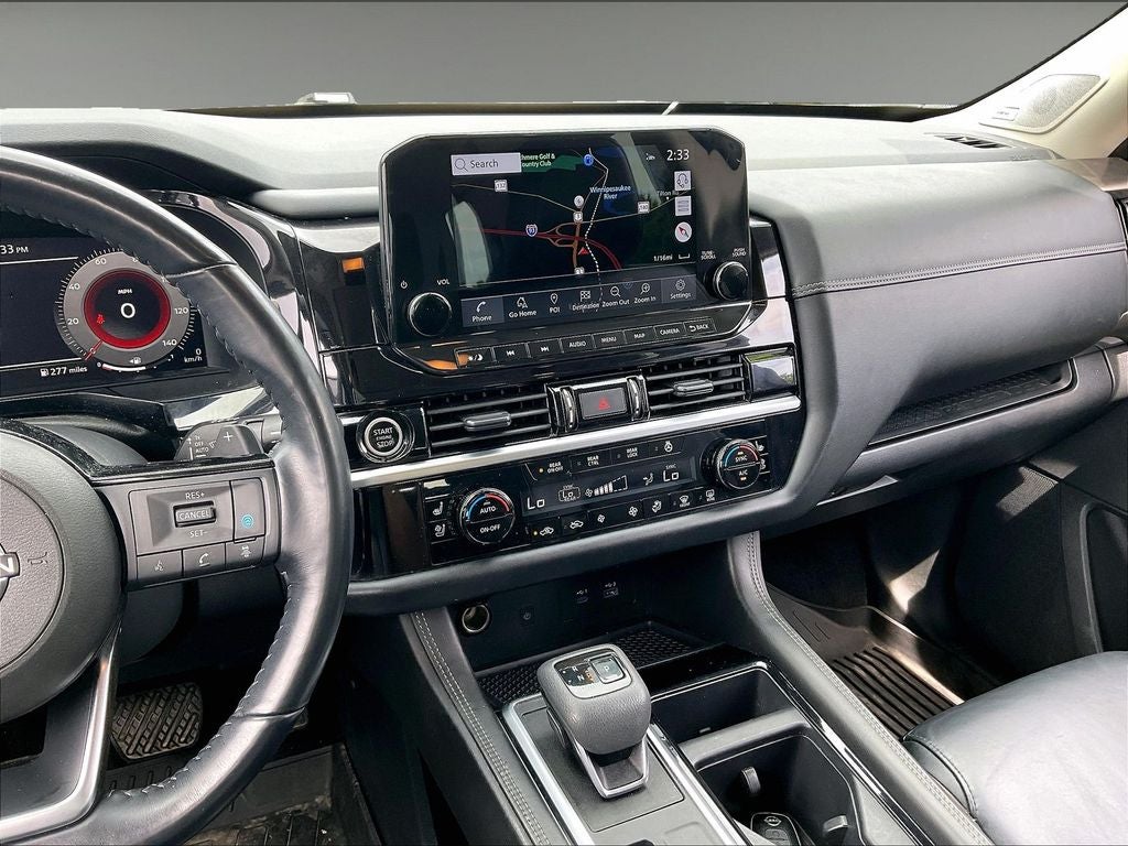 2023 Nissan Pathfinder Platinum