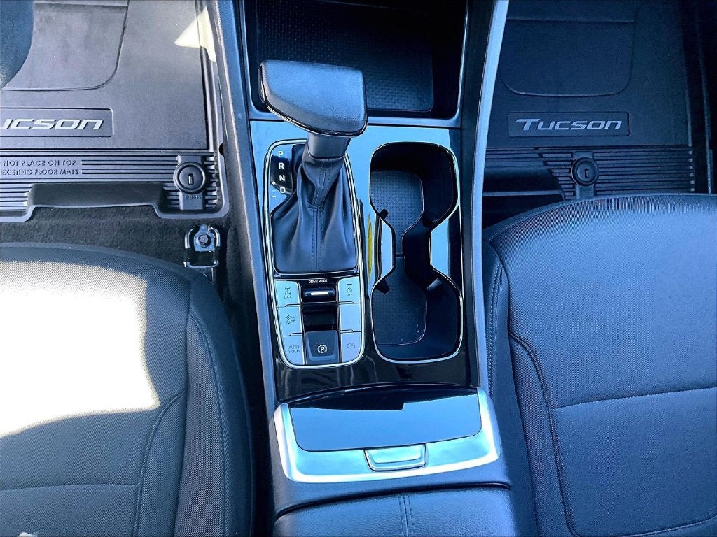 2025 Hyundai Tucson SE