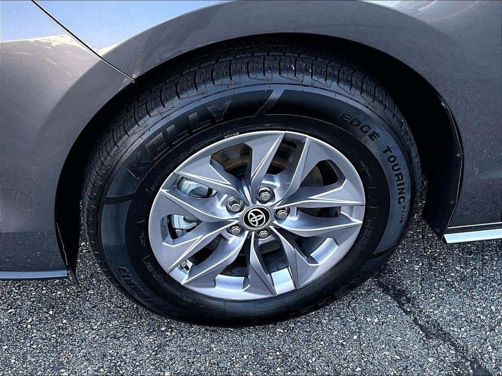 2024 Toyota Sienna LE 8 Passenger