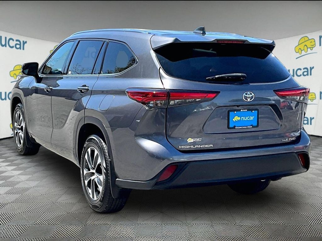 2021 Toyota Highlander XLE