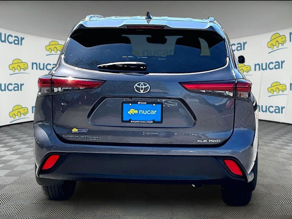 2021 Toyota Highlander XLE