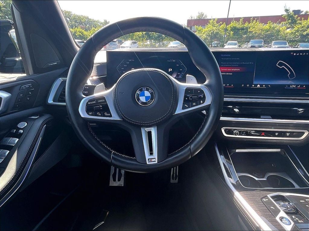 2025 BMW X7 M60i