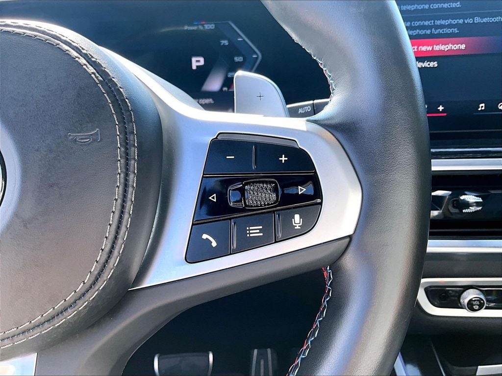 2025 BMW X7 M60i
