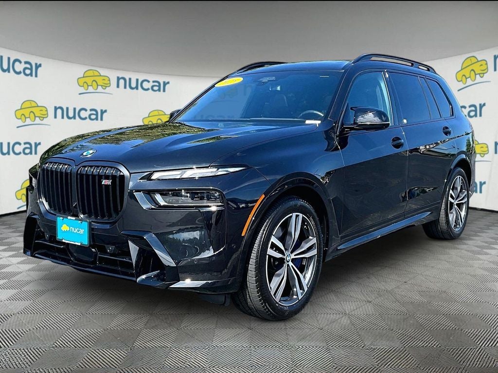 2025 BMW X7 M60i
