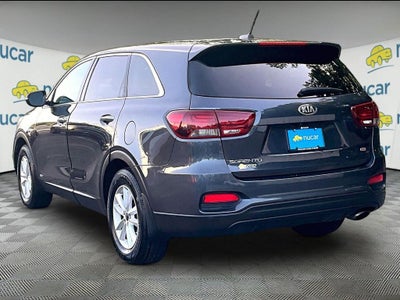2019 Kia Sorento LX