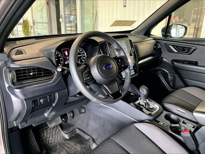 2025 Subaru Forester Premium
