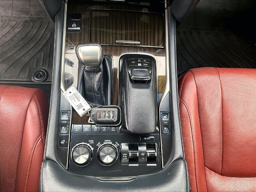 2018 Lexus LX 570