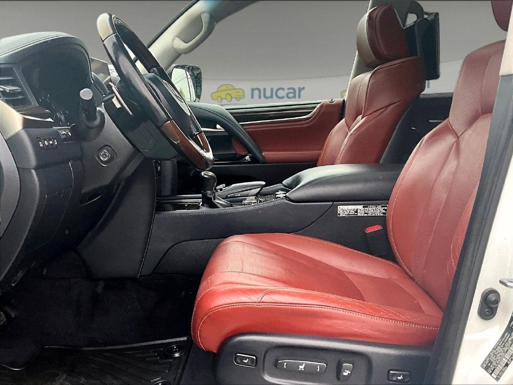 2018 Lexus LX 570