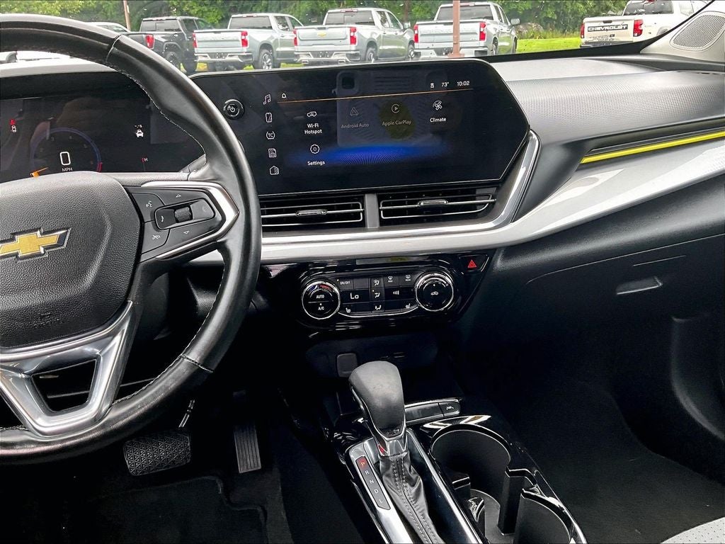 2024 Chevrolet Trax LT