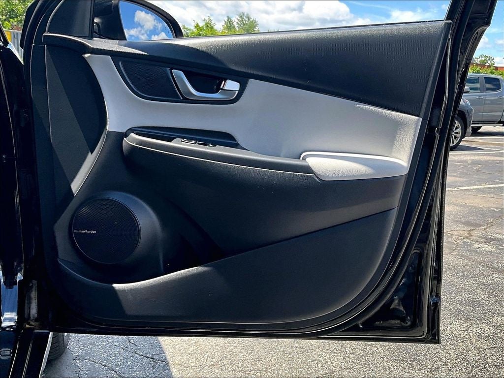 2023 Hyundai Kona Limited