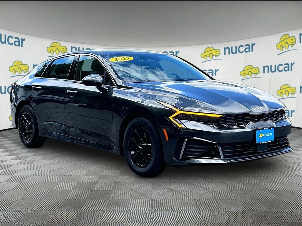 2025 Kia K5 LXS