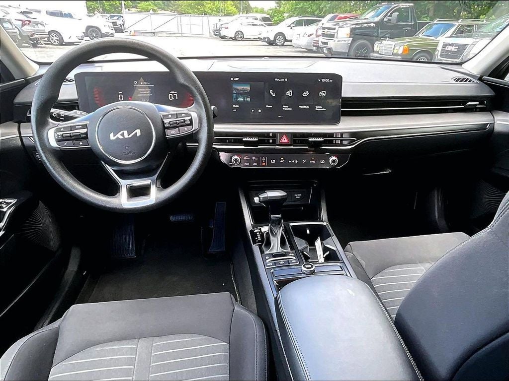 2025 Kia K5 LXS