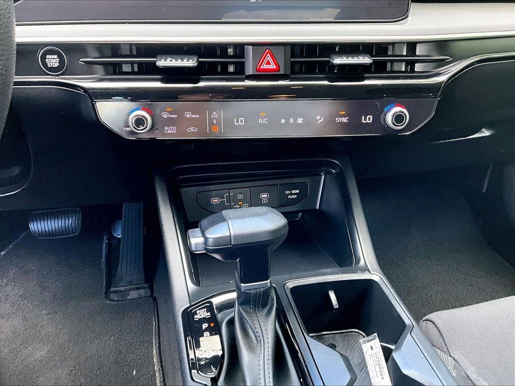 2025 Kia K5 LXS