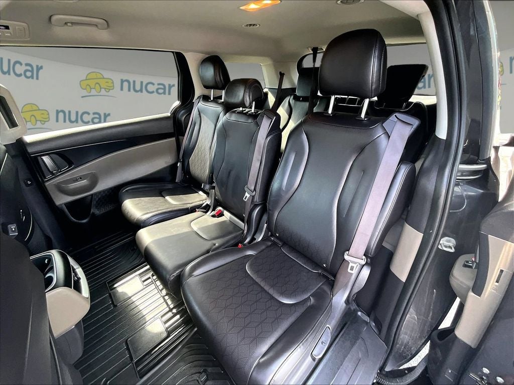 2025 Kia Carnival LXS