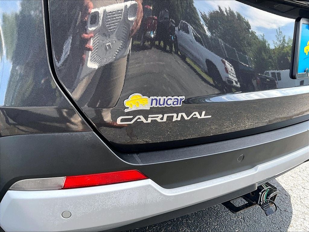 2025 Kia Carnival LXS