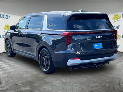 2025 Kia Carnival LXS