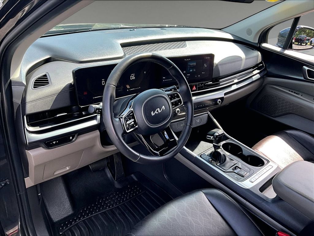 2025 Kia Carnival LXS