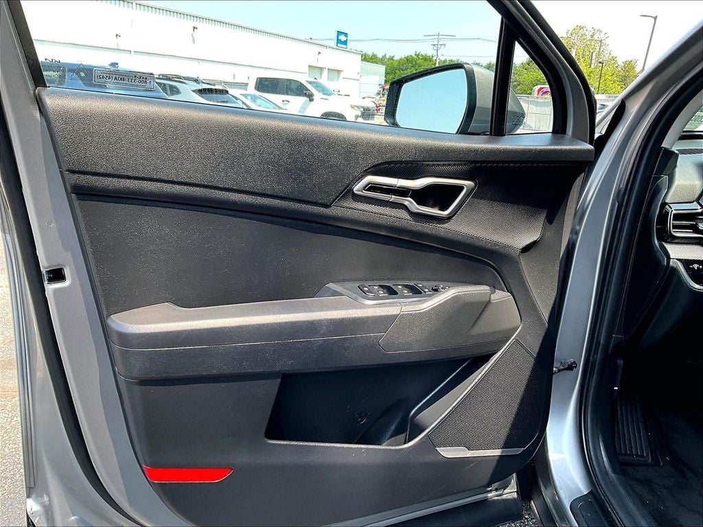 2023 Kia Sportage Hybrid LX