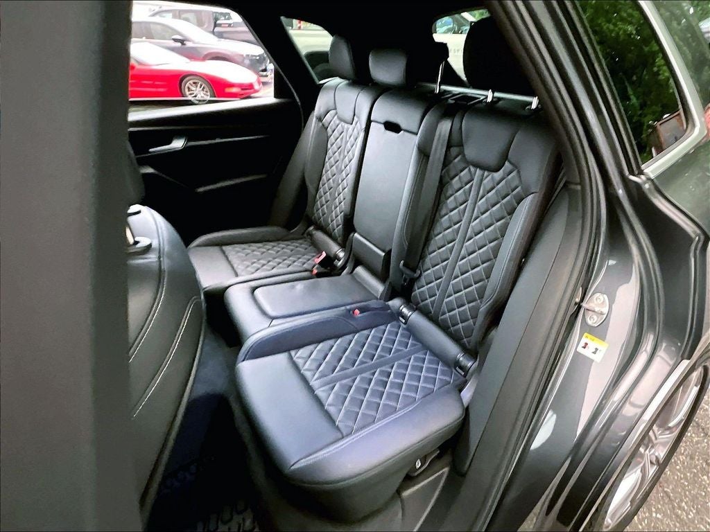 2023 Audi SQ5 Premium Plus quattro