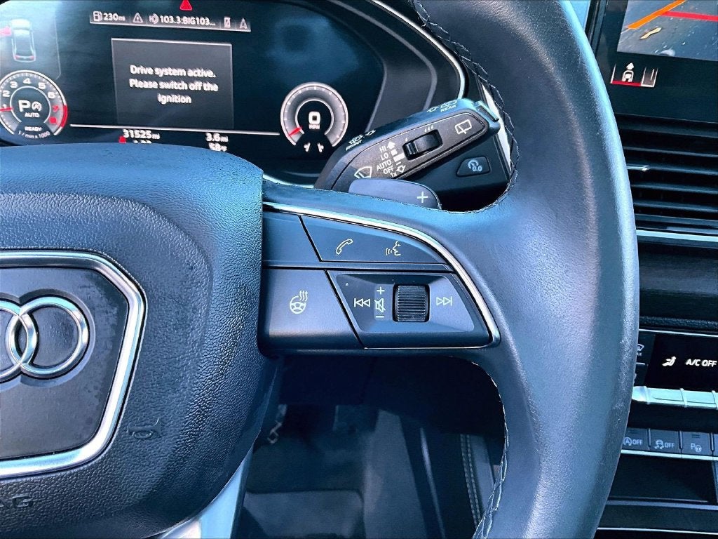 2023 Audi Q5 45 S line Prestige quattro