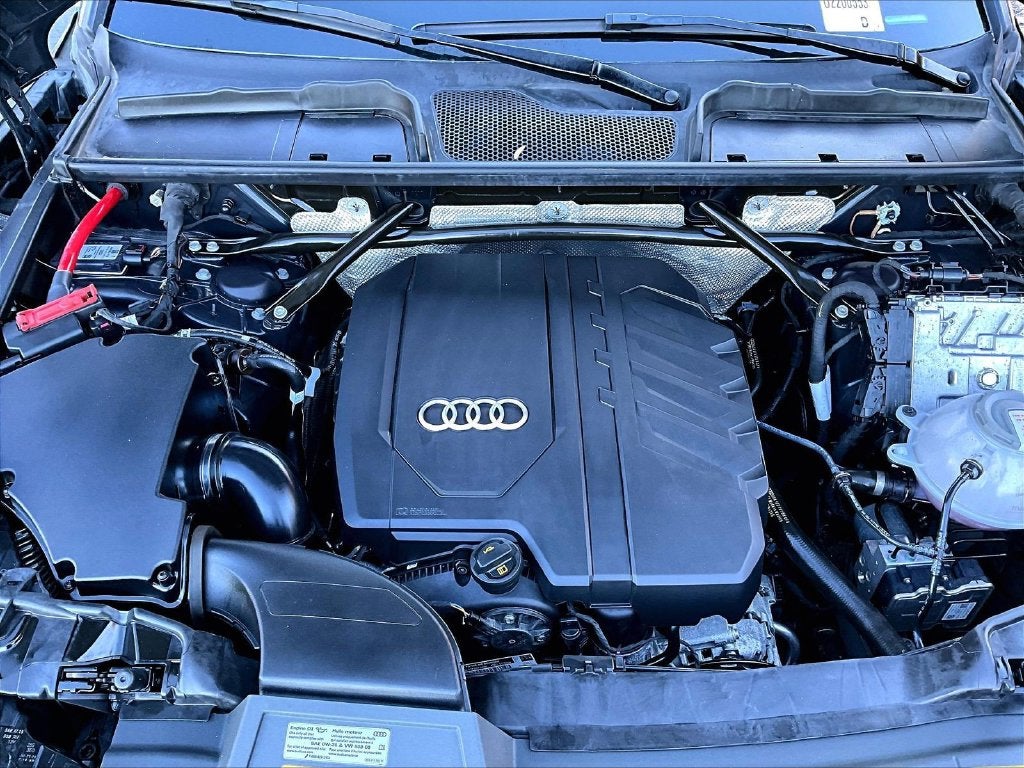 2023 Audi Q5 45 S line Prestige quattro