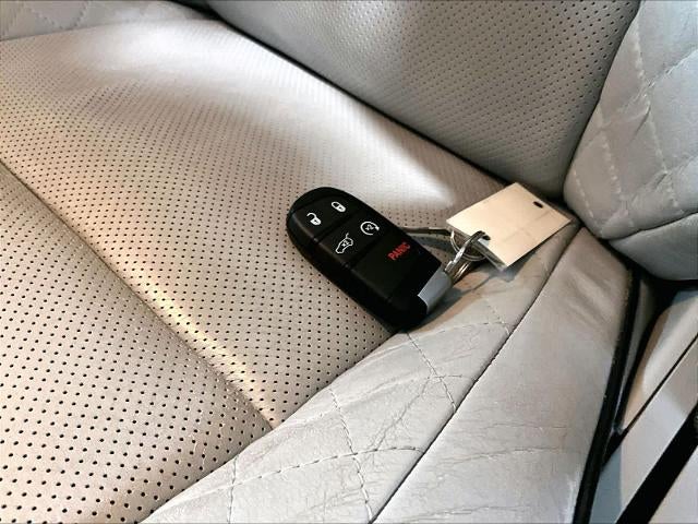 2017 Jeep Grand Cherokee Summit