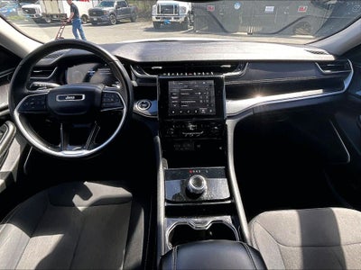 2022 Jeep Grand Cherokee Laredo