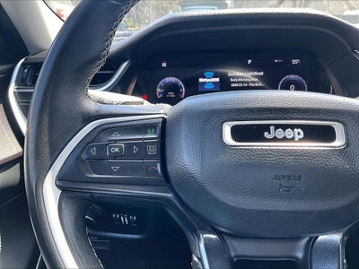 2022 Jeep Grand Cherokee Laredo