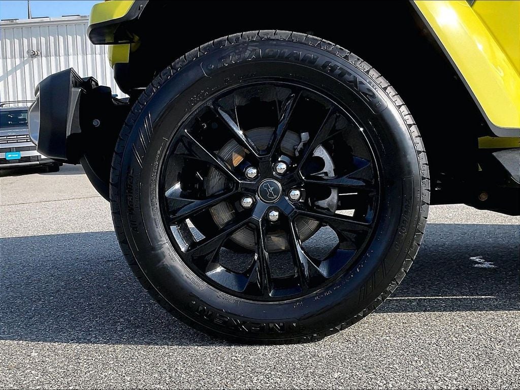2024 Jeep Wrangler Sahara 4xe