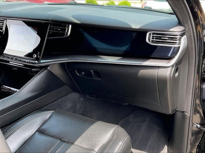 2023 Jeep Wagoneer Base