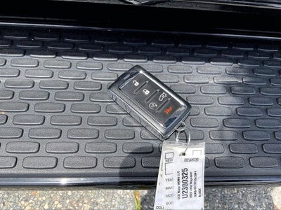 2023 Jeep Wagoneer Base