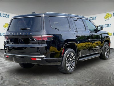 2023 Jeep Wagoneer Base