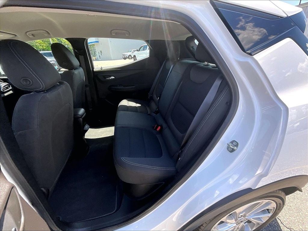 2023 Chevrolet Bolt EUV LT