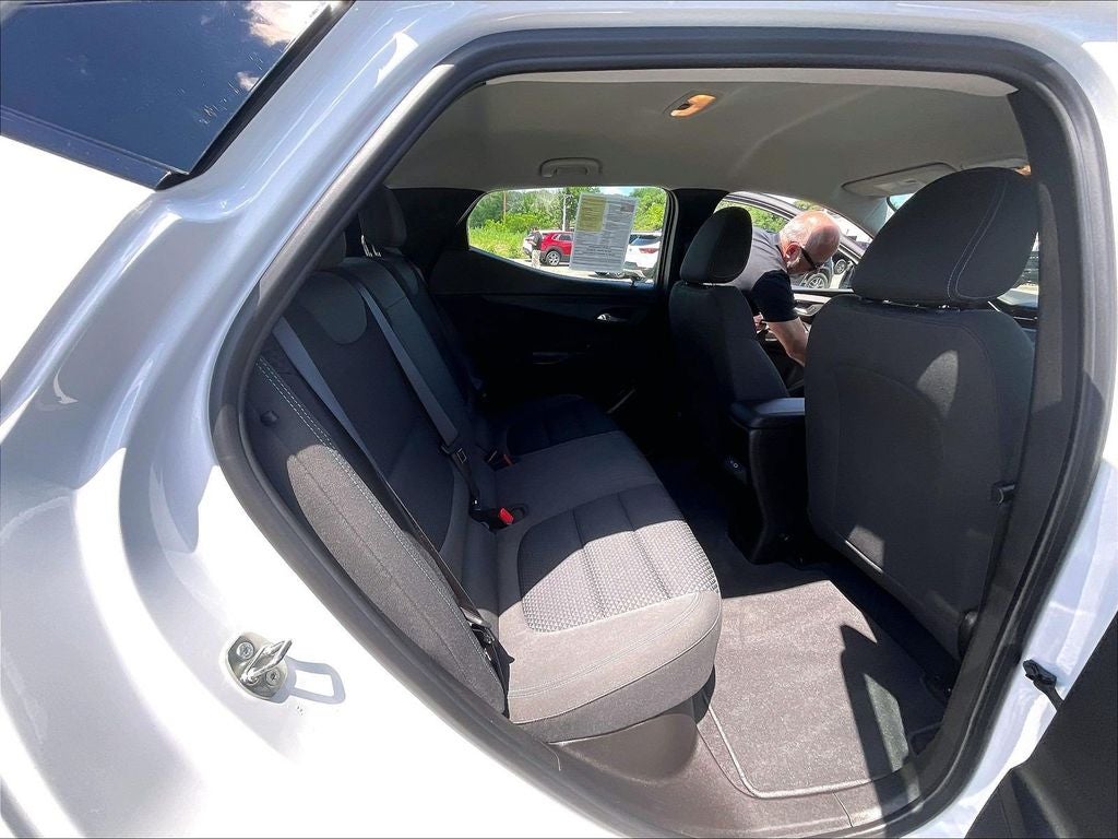 2023 Chevrolet Bolt EUV LT